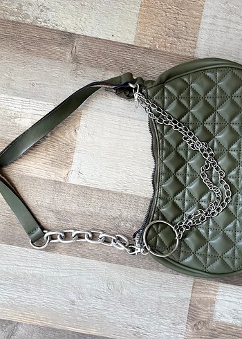 Zincir Detaylı baget el Kadın Çanta - Görsel 2