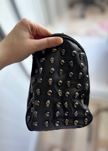 Kemerli Siyah Deri Gotik Kadın Çanta - Görsel 4