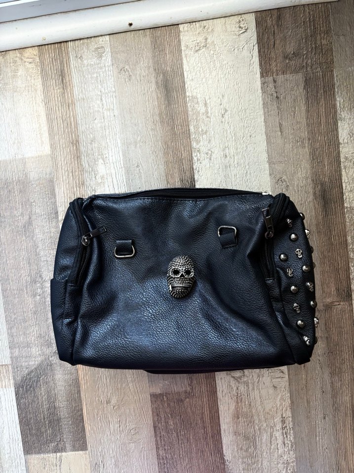 Kemerli Siyah Deri Gotik Kadın Çanta - Görsel 5