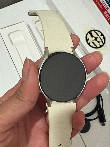 Beden Galaxy watch6