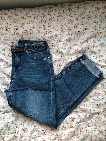 Lc Waikiki 26 beden kot pantolon mom jean mavi pull&bear