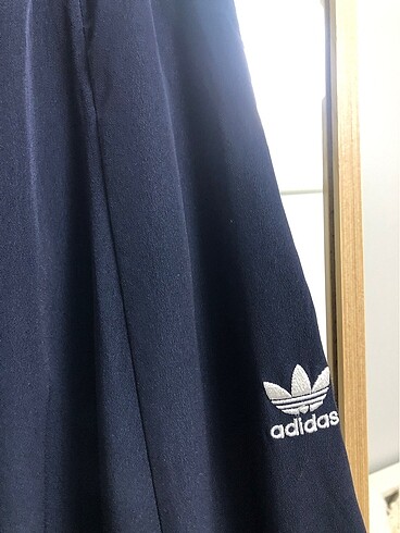 Adidas Orijinal Adidas lacivert uzun spor geniş etek