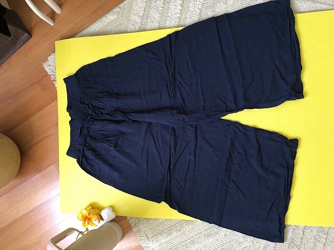 Kadın lacivert yazlık ince kapri bermuda zara mango