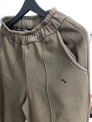 m Beden Be blue kahverengi şordonlu nike adidas eşofman takımı zara mang