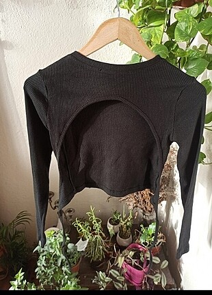 Sırt dekolteli crop