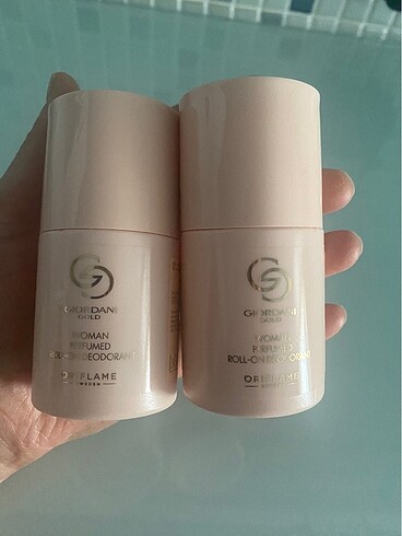 Giordani Gold Roll-on Deodorant