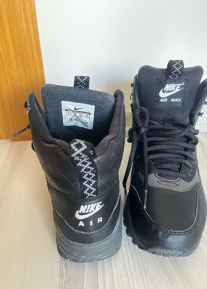 Orjinal spor ayakkabı - Görsel 3