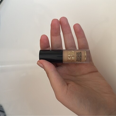 Too faced born this way kapatıcı