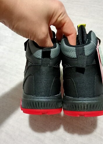 31 Beden siyah Renk Slazenger unisex çocuk botu