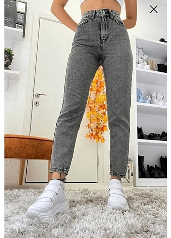 Kadın mom jean