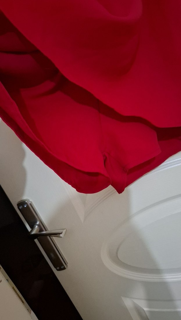 Kırmızı Kolsuz Mini Tulum - Görsel 2