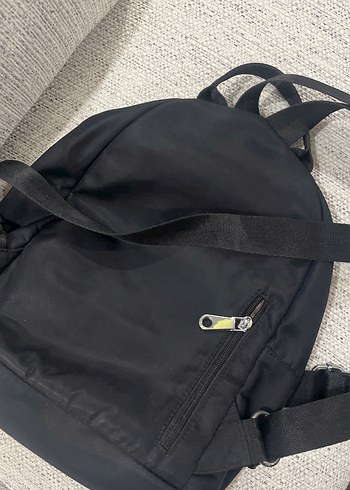 Gri Nakışlı Kadın Sırt Çantası - Görsel 3