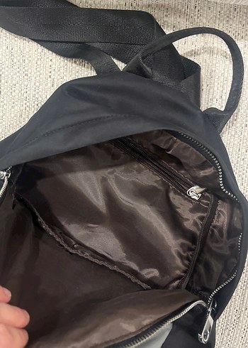 Gri Nakışlı Kadın Sırt Çantası - Görsel 4