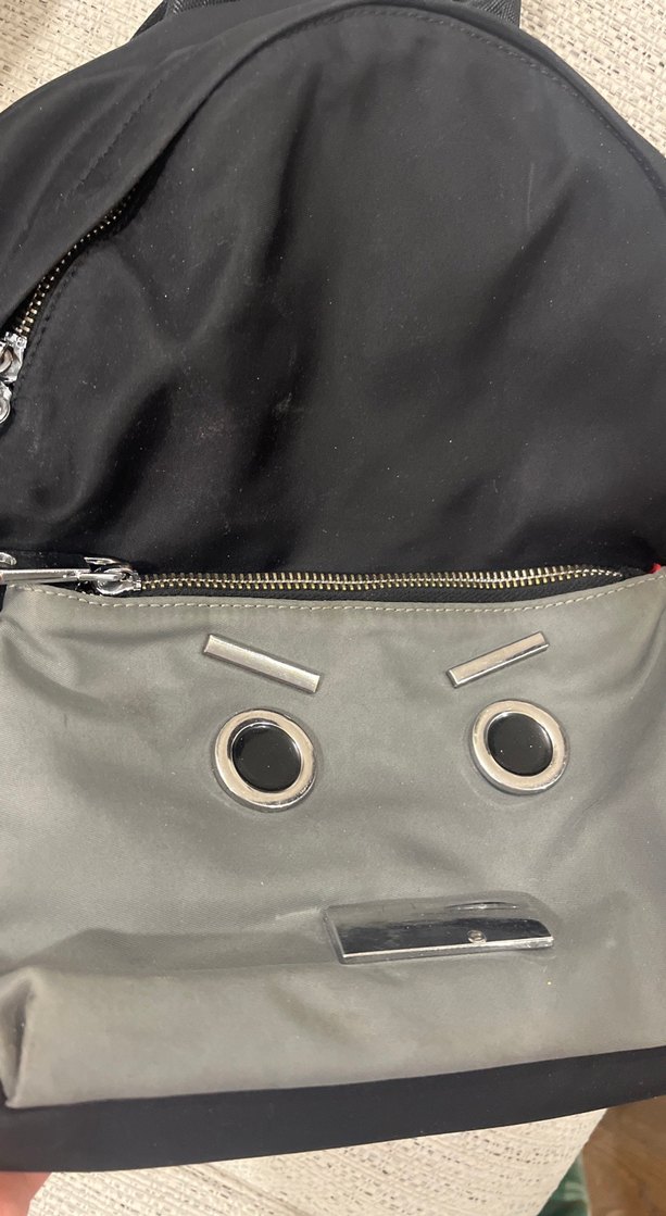 Gri Nakışlı Kadın Sırt Çantası - Görsel 2