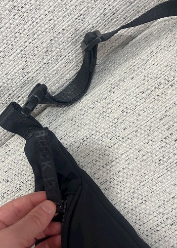 Siyah Kadın Bel Çantası - Görsel 2