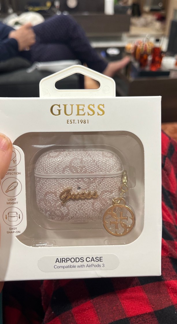 GUESS Vintage Parlak Gri AirPods 3 Kılıfı - Görsel 3