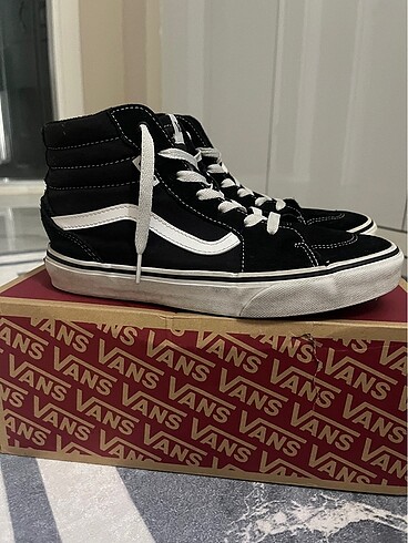 38 Beden bilekli vans