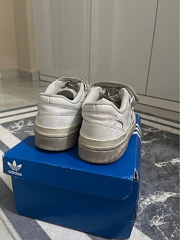 39,5 Beden beyaz Renk adidas forum low