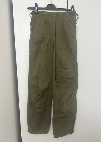 Bershka Bershka Kadın Haki Paraşüt Pantolon