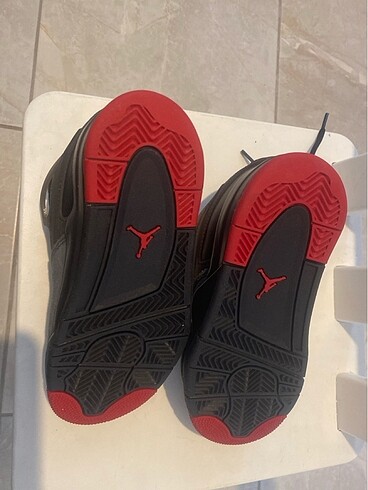 Nike Orijinal Nike jordan Amerika?dan getirildi hiç giyilmedi 29.5 da