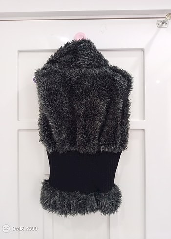 Kürk Detaylı Gri Kolsuz Kadın Yelek - Görsel 2