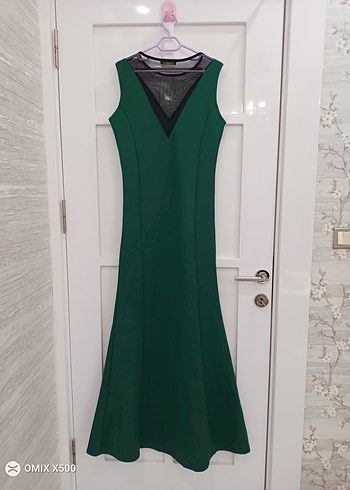 Kolsuz Uzun Yeşil V Yaka Elbise - Görsel 3