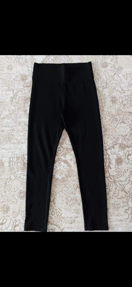 Uzun Kollu Yüksek Yakalı Tişört ve Tayt - Görsel 4