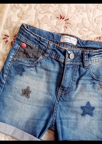 Nakışlı Düğmeli Kız Kot Şort - Görsel 2