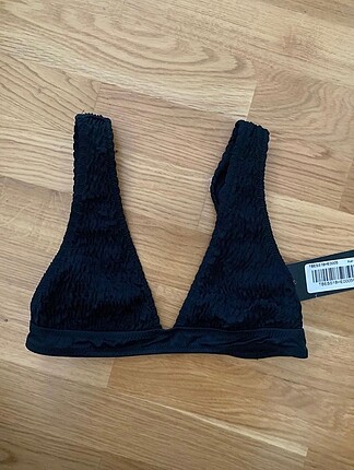 Trendyolmilla Siyah Bikini Üstü