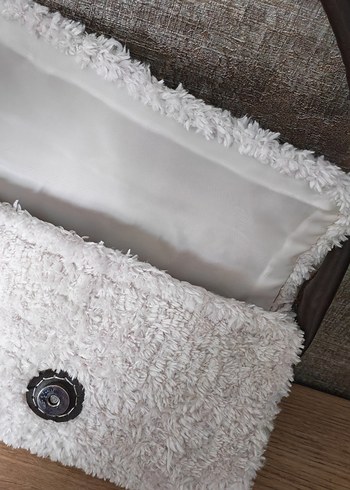 Bej Peluş Kadın Çanta - Görsel 3