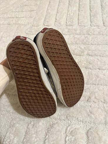 36 Beden siyah Renk Az kullanılmış vans