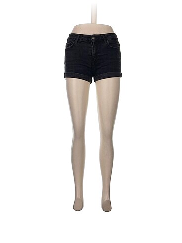 Bershka Mini Şort %70 İndirimli.