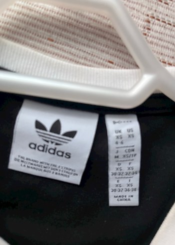 s Beden Adidas baby crop Tişört