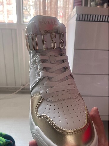 38 Beden Guess sneaker