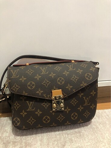LOUIS VUITTON PARIS ÇANTA