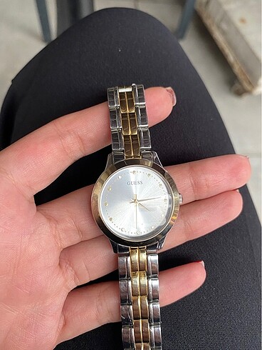 Guess Guess saat