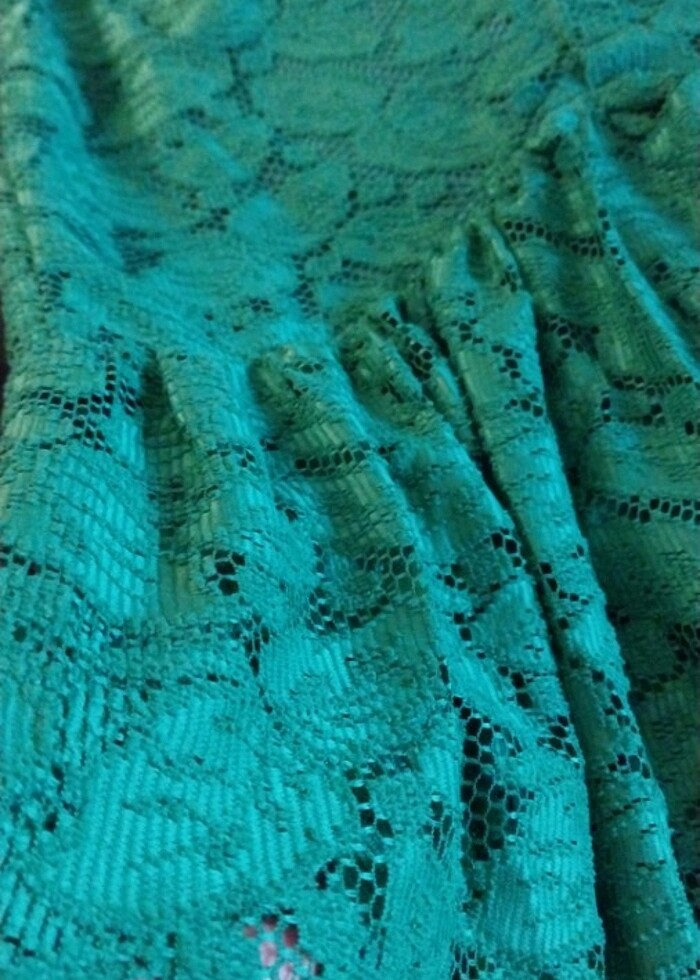 Dantel güpürlü balık elbise - Görsel 5