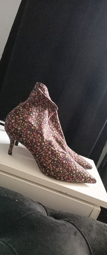 Zara çorap bot