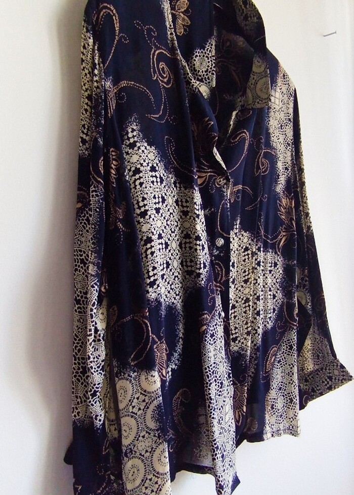 Üniversitesi versace desen vintage gömlek - Görsel 2