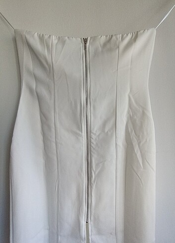 Straplez fiyonklu midi elbise - Görsel 8