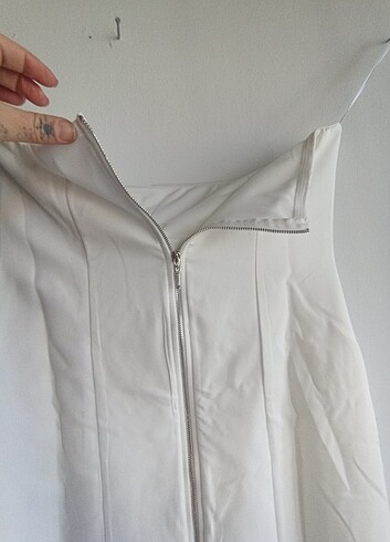 Straplez fiyonklu midi elbise - Görsel 9