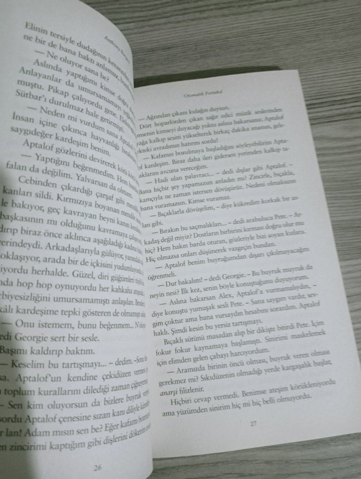 Anthony Burgess - Otomatik Portakal - Görsel 3