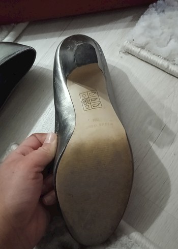 38 Beden Gri Topuklu Kemerli Klasik Stiletto