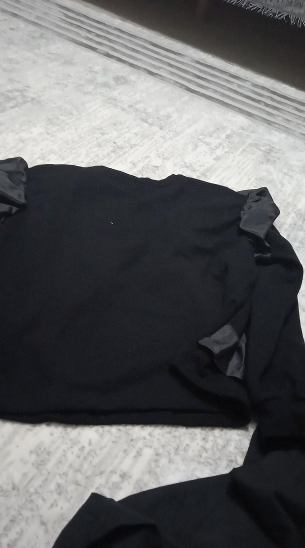 Siyah Fırfırlı Kısa çocuk  Bluz - Görsel 4