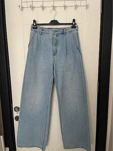 Stradivarius Stradivarius Pensli Straight Fit Jean