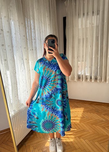 48 Beden Mavi Batik Desenli V Yaka Bohem Elbise
