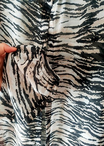 s Beden kahverengi Renk Düğmeli Zebra Desenli Uzun Kollu Kadın Gömlek