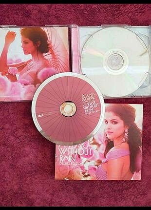 Selena Gomez - A Year Without Rain Deluxe Albüm