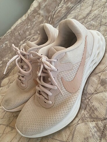 Nike ayakkabı