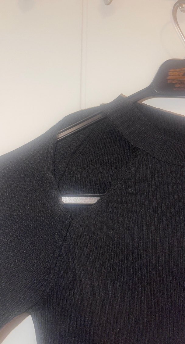 Uzun Kollu Siyah Balıkçı Yaka Kadın Bluz - Görsel 2